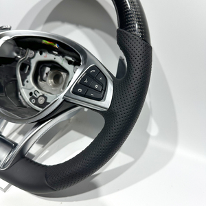 Volante de Cuero Personalizado en Fibra de Carbono para <span class=keywords><strong>Mercedes</strong></span> <span class=keywords><strong>Benz</strong></span> CLA CLS E300 W205 W204 W222 C63 GLA GLC A45 E63 S63 G63 - Product Image 2
