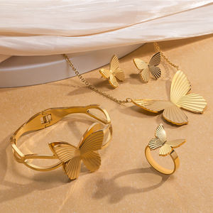 Cubo mariposa collar de acero inoxidable pulsera pendientes impermeable 4 piezas conjuntos de joyería de mariposa - Product Image 6