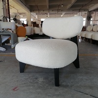 Chaise d'appoint en bois Wabi-sabi de style moderne et luxueux Salon de détente occasionnel Canapé gris Chaises de salon pour la maison Salon d'hôtel