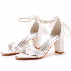 BS044 mode femme <span class=keywords><strong>chaussures</strong></span> <span class=keywords><strong>mariage</strong></span> 7cm talon carré blanc ivoire Satin perle Performance <span class=keywords><strong>chaussures</strong></span> mariée robe accessoire fête chaussure - Product Image 5