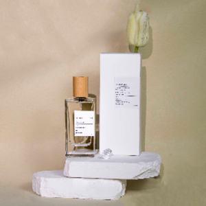 สเปรย์ปรับอากาศหรูหราแบบกำหนดเอง ดีไซน์เอเชียนเซน <span class=keywords><strong>บริการ</strong></span> OEM/ODM สำหรับ<span class=keywords><strong>บ้าน</strong></span> สำนักงาน โรงแรม น้ำหอมสเปรย์น้ำมันหอมระเหย - Product Image 1