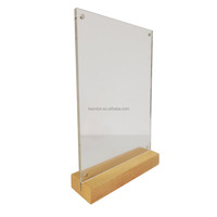 Présentoir de bureau Base en bois Support acrylique mince en forme de T avec logo gravé Cadre photo magnétique pour présentoirs