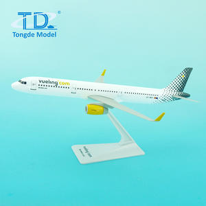 Avión de Colección de Plástico Airbus A321NEO <span class=keywords><strong>Vueling</strong></span>, Escala 1:200, 22 cm - Product Image 1