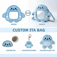 Sac à bandoulière Ita Bag personnalisé OEM ODM en peluche animaux marins Kawaii avec fenêtre transparente en PVC pour affichage de badges, sac à dos
