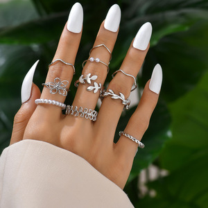 Fashionable and unique hollowed-out flower <b>stacked</b> <b>ring</b> set, smooth leaf and vine imitation pearl joint <b>rings</b>, 10-piece set. - Product Image 3