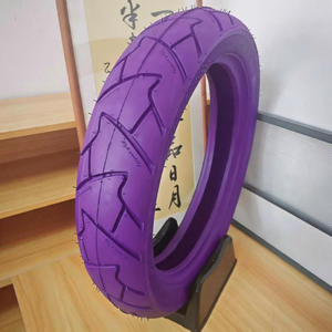 Neumático de Motocicleta de Nivel Industrial Premium 110/90-16 T88, Color Personalizado de Fábrica, Control de Agarre en Mojado, Neumático para Ciclomotor para Pirenees - Product Image 2