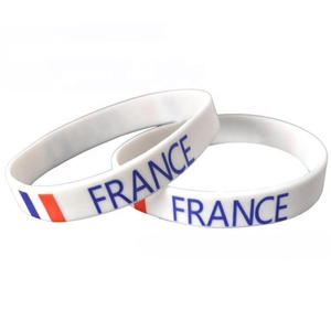 Bracelet en silicone avec drapeau national <span class=keywords><strong>de</strong></span> la <span class=keywords><strong>France</strong></span> 2026, Top 32 pays, bracelet pour <span class=keywords><strong>les</strong></span> fans <span class=keywords><strong>de</strong></span> la Coupe <span class=keywords><strong>de</strong></span> football française, tendance, en stock - Product Image 2