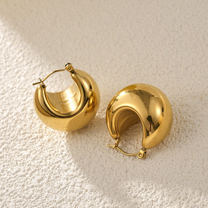 Luoyan 18K Or 316l Titane Acier <span class=keywords><strong>Lune</strong></span> Forme Boucles <span class=keywords><strong>D</strong></span>'oreilles En Acier Inoxydable Goutte <span class=keywords><strong>D</strong></span>'eau <span class=keywords><strong>Croissant</strong></span> Géométrique Personnalisé Boucles <span class=keywords><strong>D</strong></span>'oreilles - Product Image 1