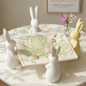 DM1361 Moule en silicone pour support de lapin, pour projets DIY en plâtre, avec motifs décoratifs de petit lapin, fraise et raisin, pour la fabrication de plateaux en ciment, idéal pour la décoration de Pâques - Product Image 5