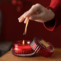2025 cadeau de mariage de haute qualité arôme cire de soja bougie rouge parfumée dans une boîte-cadeau pour la décoration de la maison et les vacances de Noël