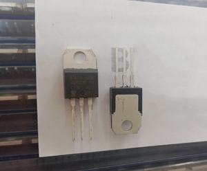 FYX Stock precio de fábrica 600V 16A <span class=keywords><strong>BTA16</strong></span> tiristores <span class=keywords><strong>BTA16</strong></span> Chips IC TRIAC a precio de fábrica de 2, 2, 1, 2, 2, 2, 2, 3, 2, 3, 2, 2, 2, 2, 3, 3, 2, 2, 3 - Product Image 5