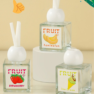 Diffuseur de parfum <span class=keywords><strong>d</strong></span>'ambiance en verre motif raisin mignon, huile parfumée douce, ensemble <span class=keywords><strong>d</strong></span>'aromathérapie pour la <span class=keywords><strong>d</strong></span>écoration intérieure, cadeau OEM - Product Image 2