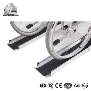 Rampa telescópica <span class=keywords><strong>para</strong></span> silla de ruedas <span class=keywords><strong>para</strong></span> personas con movilidad en <span class=keywords><strong>escaleras</strong></span>, Canal portátil resistente <span class=keywords><strong>para</strong></span> <span class=keywords><strong>discapacitados</strong></span> - Product Image 3