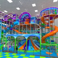 Equipo de juegos infantiles comercial para interiores, mega volcán escalable multinivel, toboganes en espiral, torres arqueadas para niños, FEC