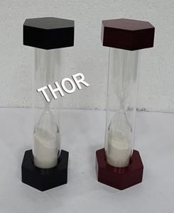 นาฬิกาทรายทรงไข่สไตล์โมเดิร์นสำหรับครัว พร้อมฐานไม้สีน้ำตาลดำ ชุด 2 ชิ้น สำหรับตกแต่งโต๊ะ - Product Image 4