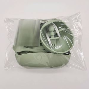 Plato de Silicona Antideslizante Personalizado con Succión, Juego de Vajilla de Grado Alimenticio para Bebés, Incluye Biberón, Cuchara y Plato para Alimentación - Product Image 5