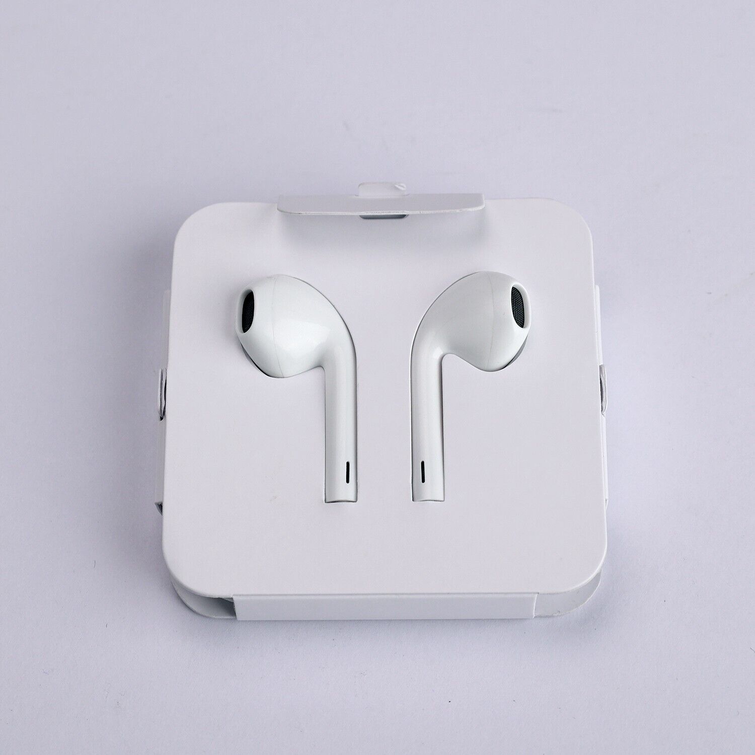 Shop High-Quality Earpods Earphones Headphones in 2024