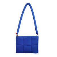 Sac bandoulière en nylon personnalisé pour ordinateur portable grande capacité 15.6 pouces 14 pouces coque d'ordinateur matelassée bouffante légère portable