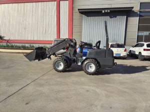 China Cargadores articulados Telescópico Nuevo Diesel 4x4 Cargadores Compacto 2ton 3ton Cargadores pequeños - Product Image 3