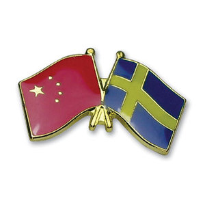 Insignias de solapa de metal con cúpula impresa en epoxi - Product Image 1