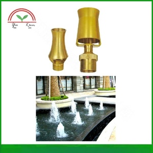 Fontaine d'eau de luxe en laiton avec jet en forme de tour de glace et buse de pulvérisation en cèdre pour aménagement paysager de jardin, directement de l'usine - Product Image 2