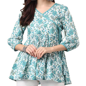 Hauts décontractés pour femmes, style quotidien, parfaits pour une utilisation facile, offrant un look calme et une présence naturelle. - Product Image 1