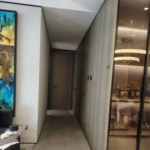 Ensemble de meubles en bois massif personnalisé moderne, design complet de porte intérieure pour appartements, chambres à coucher, fabrication sur mesure en bois - Product Image 3