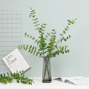 Plante artificielle en eucalyptus vert Ruilisi, décoration de mariage, décoration de la maison, utilisation en extérieur, ornement de bonsaï, feuilles en plastique souple - Product Image 1