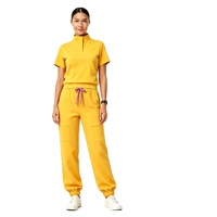 Setelan Scrub Kerah Tegak Setengah Resleting Lengan Pendek Celana Jogger Seragam Medis Bahan Stretch Anti Kusut untuk Rumah Sakit dan Perawat Logo Dapat Disesuaikan