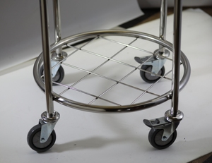 <span class=keywords><strong>Chariot</strong></span> à <span class=keywords><strong>linge</strong></span> rond moyen Design moderne avec cadre <span class=keywords><strong>en</strong></span> acier Sac amovible Panier à <span class=keywords><strong>linge</strong></span> roulant avec roulettes pour hôtels - Product Image 6