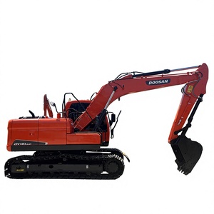 Excavadora Usada Doosan DX140LC-9C, Modelo 2022, 15 Toneladas, con Cucharón de Excavación, Color Rojo, Tipo Oruga, Bomba Hidráulica, Equipo Pesado - Product Image 1