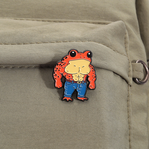 Pin Enamel kodok Buff kartun bros hewan berotot lucu perhiasan hadiah untuk Gym latihan teman grosir - Product Image 3