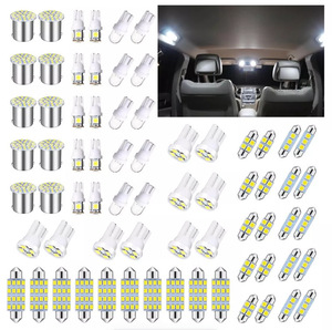 Kit de Luces LED T10 Básico de 42 Piezas para Coche, 5W de Potencia, Doble Punto de Luz, para Matrícula, Interiores, Puertas y Luz de Ancho con Función de Enchufe - Product Image 6
