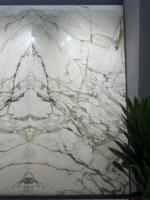 BNL1632Y15/BNL1632L15 Calacatta Luxe 1600x3200x12mm Slab Porselen Batu Sinter untuk Latar Belakang TV untuk Kamar Tidur Ruang Tamu
