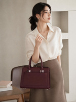 Nouveau Sac Designer à Fermoir Rotatif, Sac à Main Femme Vintage de Haute Qualité, Sac d'Épaule Classique Professionnel, Vente en Gros, LOGO Personnalisable