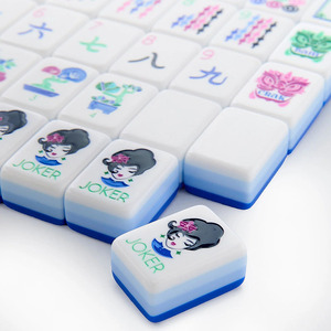 Version américaine de l'ensemble de mahjong bleu en acrylique, 4 couches, 160 tuiles, collection élégante, jeu de société pour adultes - Product Image 3