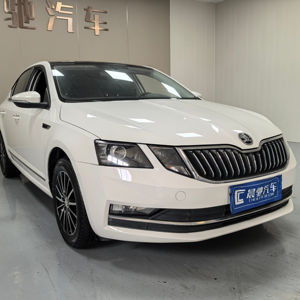 Usado 2019 Skoda <span class=keywords><strong>Octavia</strong></span> 1,4 T (230) Automático Inteligente Edición de Lujo - Product Image 1