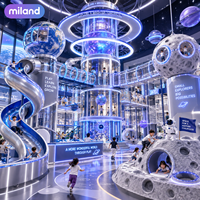 Aire de jeux intérieure pour enfants sur le thème de la technologie spatiale interstellaire pour restaurants : toboggan transparent en spirale, piscine à balles planétaire, blocs souples