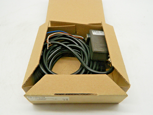 PLC Visolux <strong>SU</strong> 11-2444/<strong>33</strong> PHOTO AUTOMATION SENSOR AMPLIFIER SU11 Warranty Product - Product Image 1