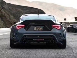 Kit carrosserie complet pour Toyota GT86 : Nouveau pare-chocs V-Style amélioré, jupes latérales, diffuseur, spoiler et extensions d'ailes - Product Image 4