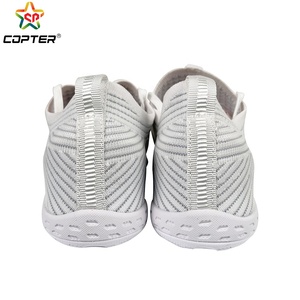 <span class=keywords><strong>Scarpe</strong></span> <span class=keywords><strong>da</strong></span> <span class=keywords><strong>ballo</strong></span> per bambine di alta qualità <span class=keywords><strong>da</strong></span> allenamento sportivo per bambini <span class=keywords><strong>scarpe</strong></span> <span class=keywords><strong>da</strong></span> Cheerleading bianche - Product Image 4