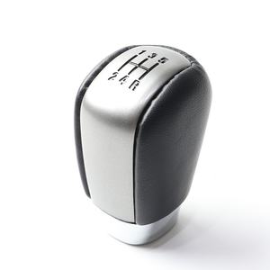 SUZUKI GRAND VITARAギアシフトノブブラック & シルバー28113-80K01-BWK用 - Product Image 1