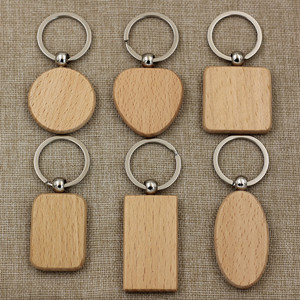 Customizable Eco-Friendly Square Beech Wood Keychain with Custom Logo Laser Engraved Pendant Gift for Business Festivals