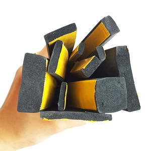 Adesivo a forma di D 9*6 porta finestra di <span class=keywords><strong>tenuta</strong></span> alle intemperie striscia di isolamento acustico della porta nastro anti-collisione protezione contro il <span class=keywords><strong>vento</strong></span> epdm guarnizione della porta - Product Image 3