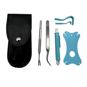Kit di Strumenti in Acciaio Inossidabile <span class=keywords><strong>per</strong></span> la Rimozione di Zecche e Pulci <span class=keywords><strong>per</strong></span> Cani e <span class=keywords><strong>Gatti</strong></span>, Set di Pinzette Sicure <span class=keywords><strong>per</strong></span> la Rimozione di Parassiti - Product Image 6