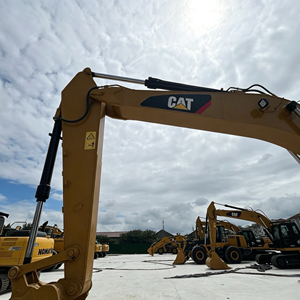 รถขุดตีนตะขาบ Caterpillar 320D2L มือสอง สภาพดี นำเข้าจากญี่ปุ่น น้ำหนัก 20 ตัน เหมาะสำหรับงานก่อสร้างและเหมืองแร่ - Product Image 5