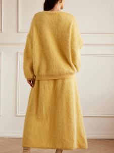 <span class=keywords><strong>Jupe</strong></span> <span class=keywords><strong>en</strong></span> <span class=keywords><strong>laine</strong></span> Mohair floue personnalisée 2 pièces ensembles dames tricots col rond doux <span class=keywords><strong>pull</strong></span> haut <span class=keywords><strong>en</strong></span> tricot floue Mohair <span class=keywords><strong>ensemble</strong></span> femmes - Product Image 4