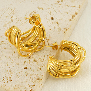 Zogxin Gold Hoop Earrings 18K Geometric Irregular Design For Women Party Jewelry - Product Image 4