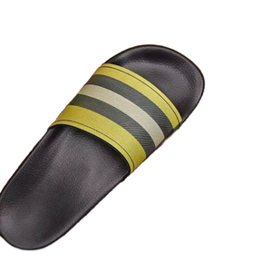 Sandalias de Verano de Alta Gama para Interiores, Planas y Modernas, para Baño, Ducha, Uso Diario en Casa, Pantuflas Originales con Plataforma - Product Image 4