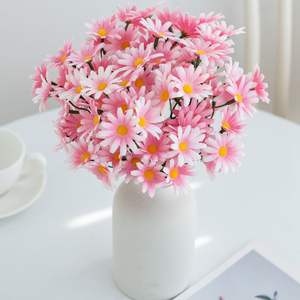 Bouquet de 50 chrysanthèmes artificiels en <span class=keywords><strong>bambou</strong></span> vert simulé, faits à la main, en tissu de soie, pour décoration intérieure, vente en gros - Product Image 2